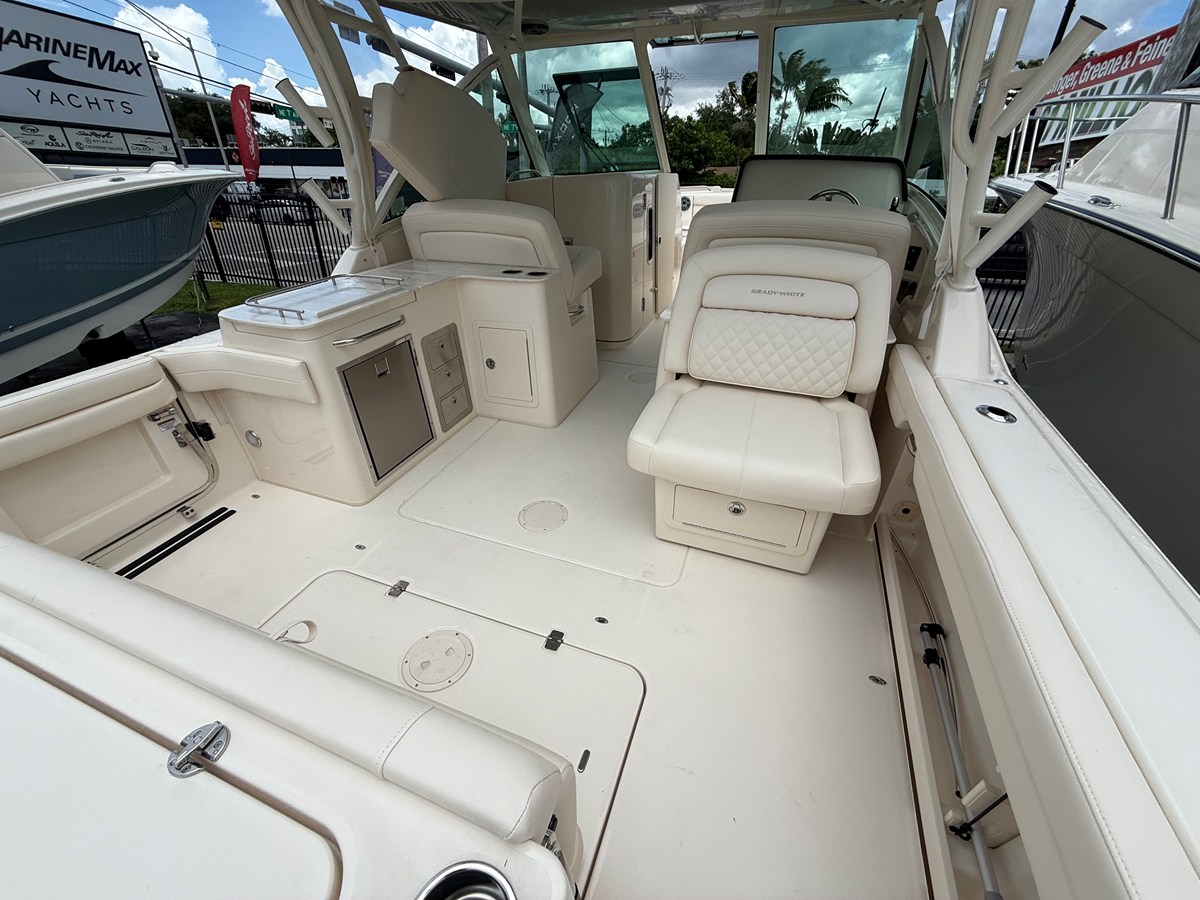 GRADY-WHITE FREEDOM 325, photo 14