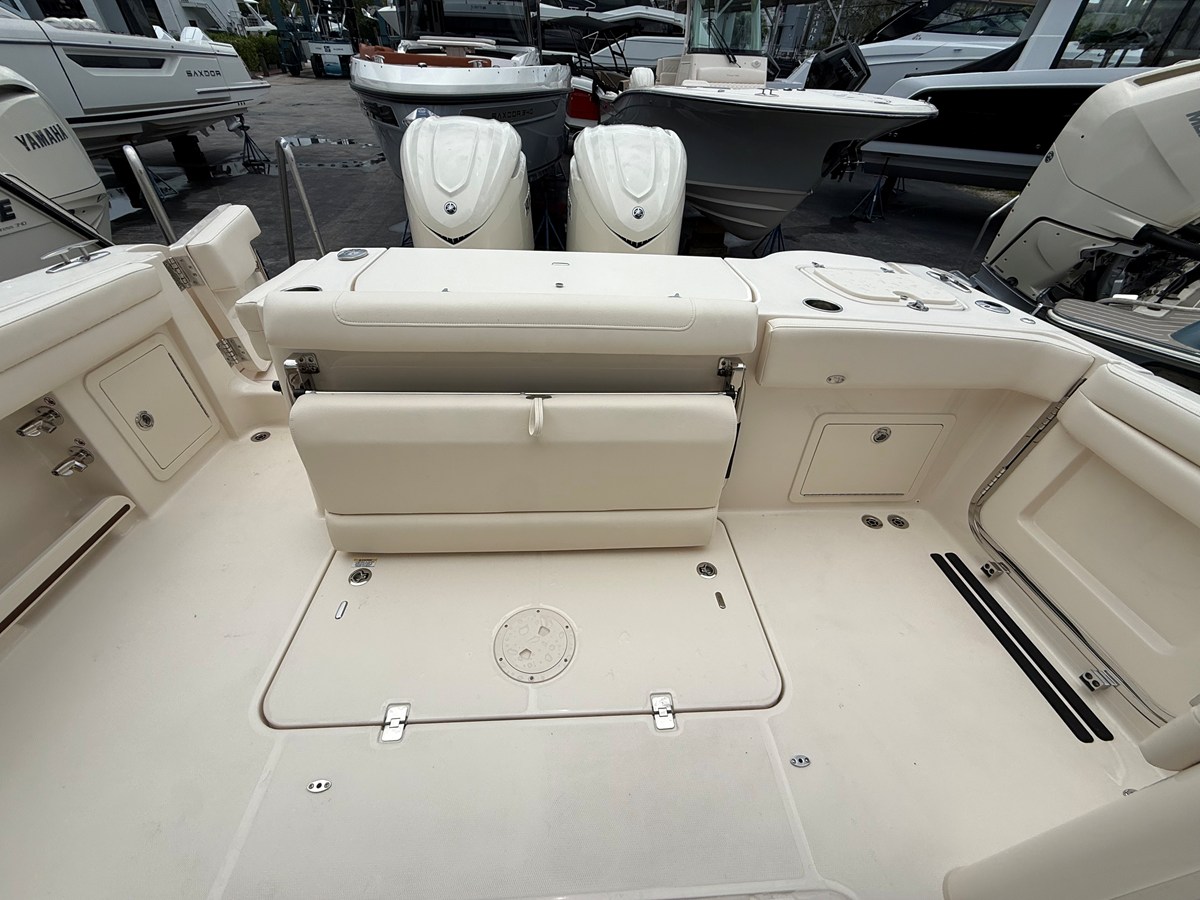 GRADY-WHITE FREEDOM 325, photo 18