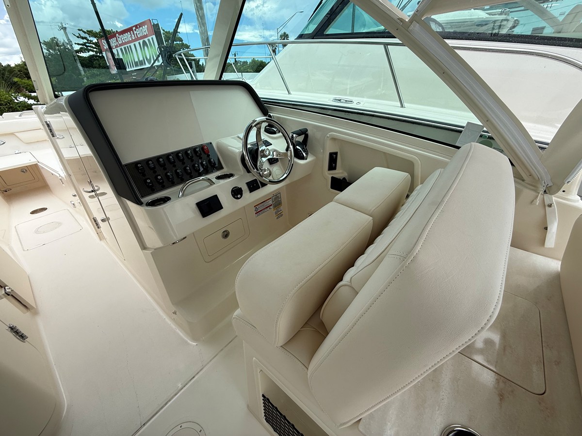 GRADY-WHITE FREEDOM 325, photo 22