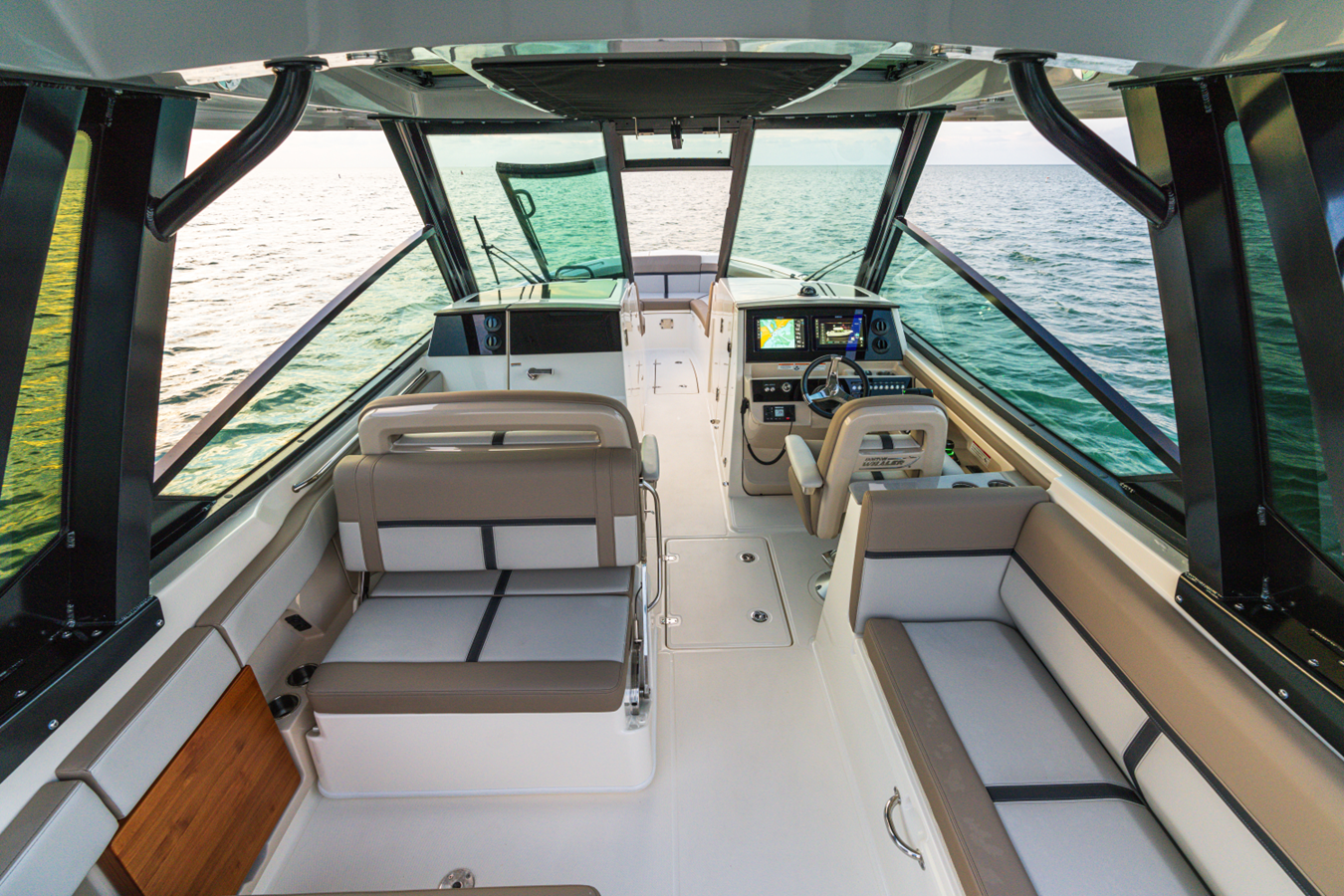 BOSTON WHALER 330 VANTAGE, photo 26