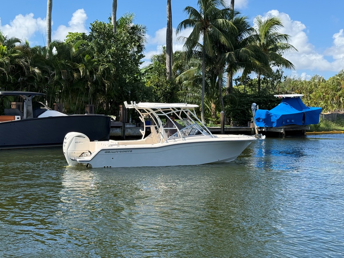 GRADY-WHITE FREEDOM 235, photo 2