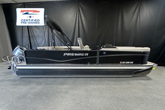 PREMIER 230 SUNSATION TRITOON