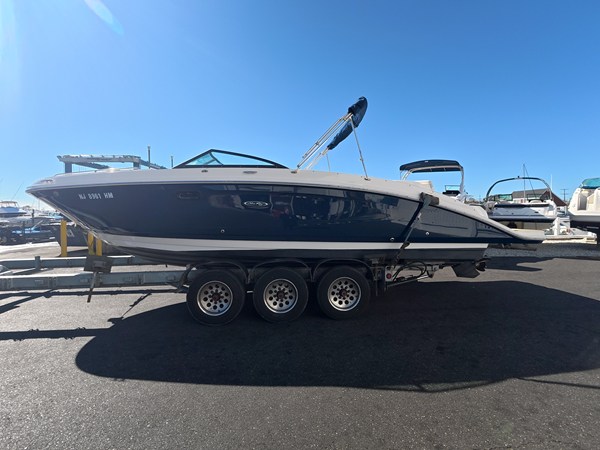 SEA RAY 270 SDX — 2020 Sea Ray 270 SDX