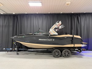 MASTERCRAFT X22