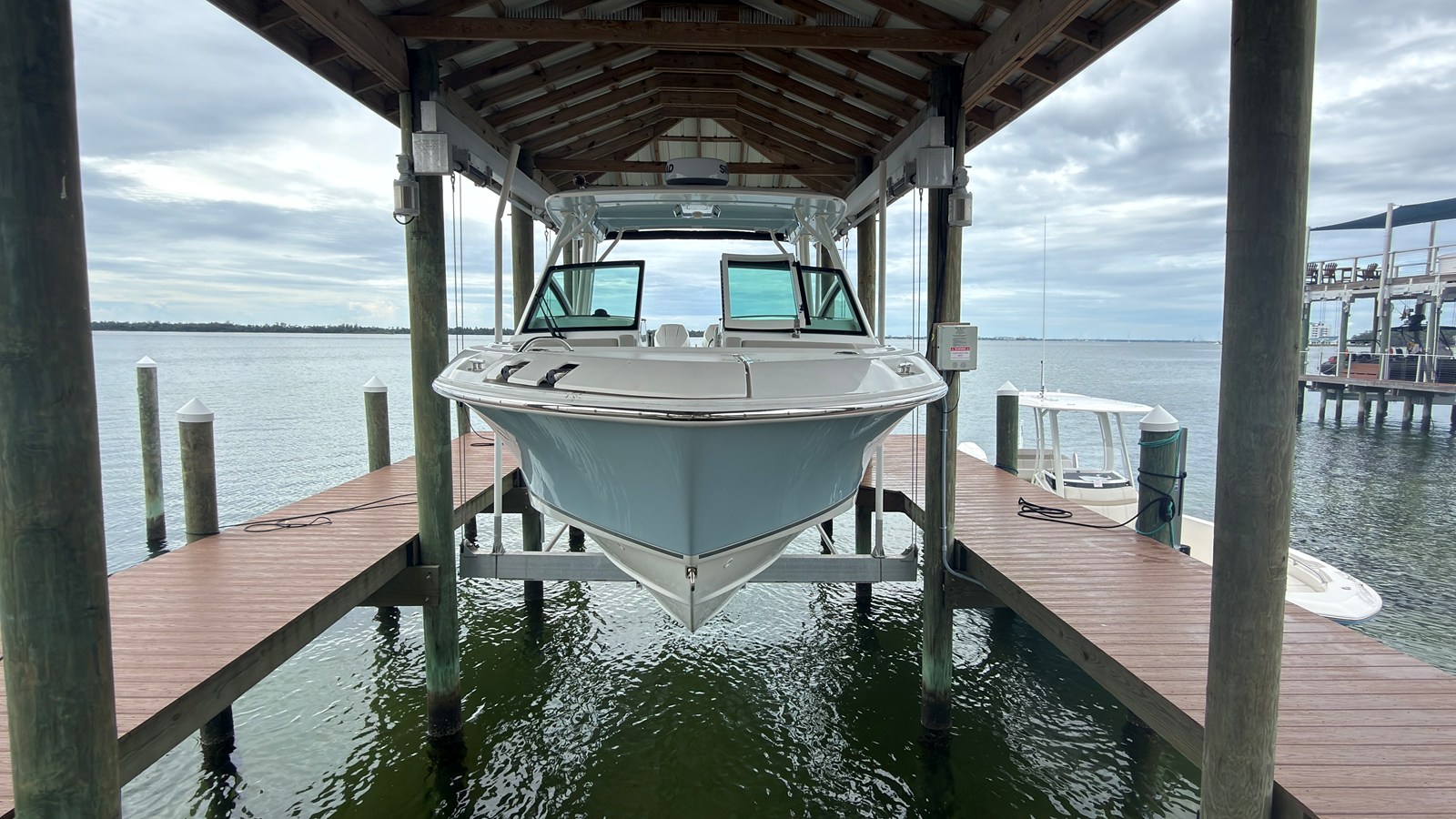 Boston Whaler 280 VANTAGE — 2024 Boston Whaler 280 Vantage — photo 2