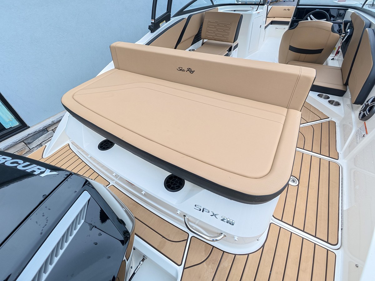 SEA RAY SPX 210 OUTBOARD, photo 5