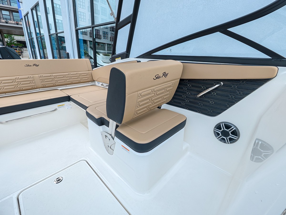 SEA RAY SPX 210 OUTBOARD, photo 11