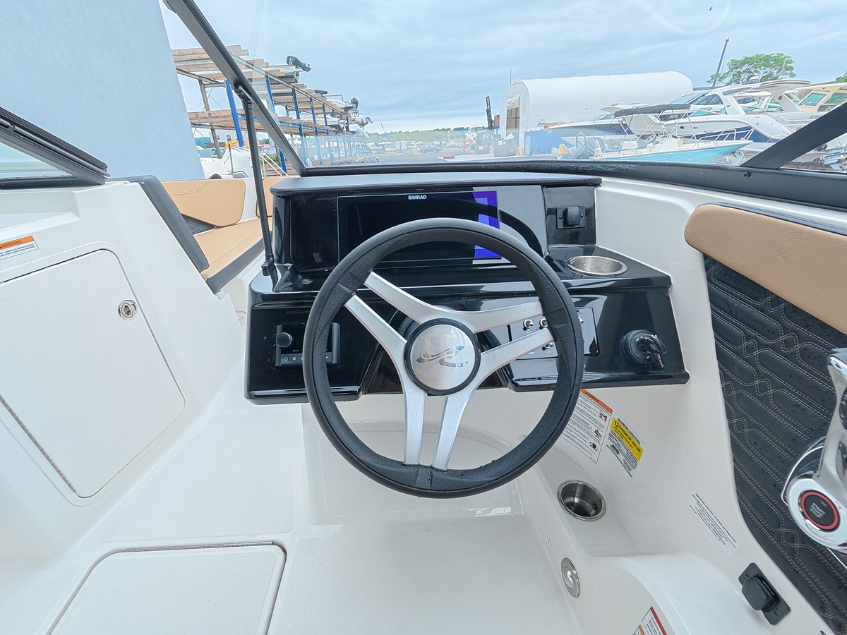 SEA RAY SPX 210 OUTBOARD, photo 15