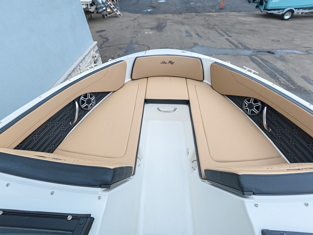 SEA RAY SPX 210 OUTBOARD, photo 18