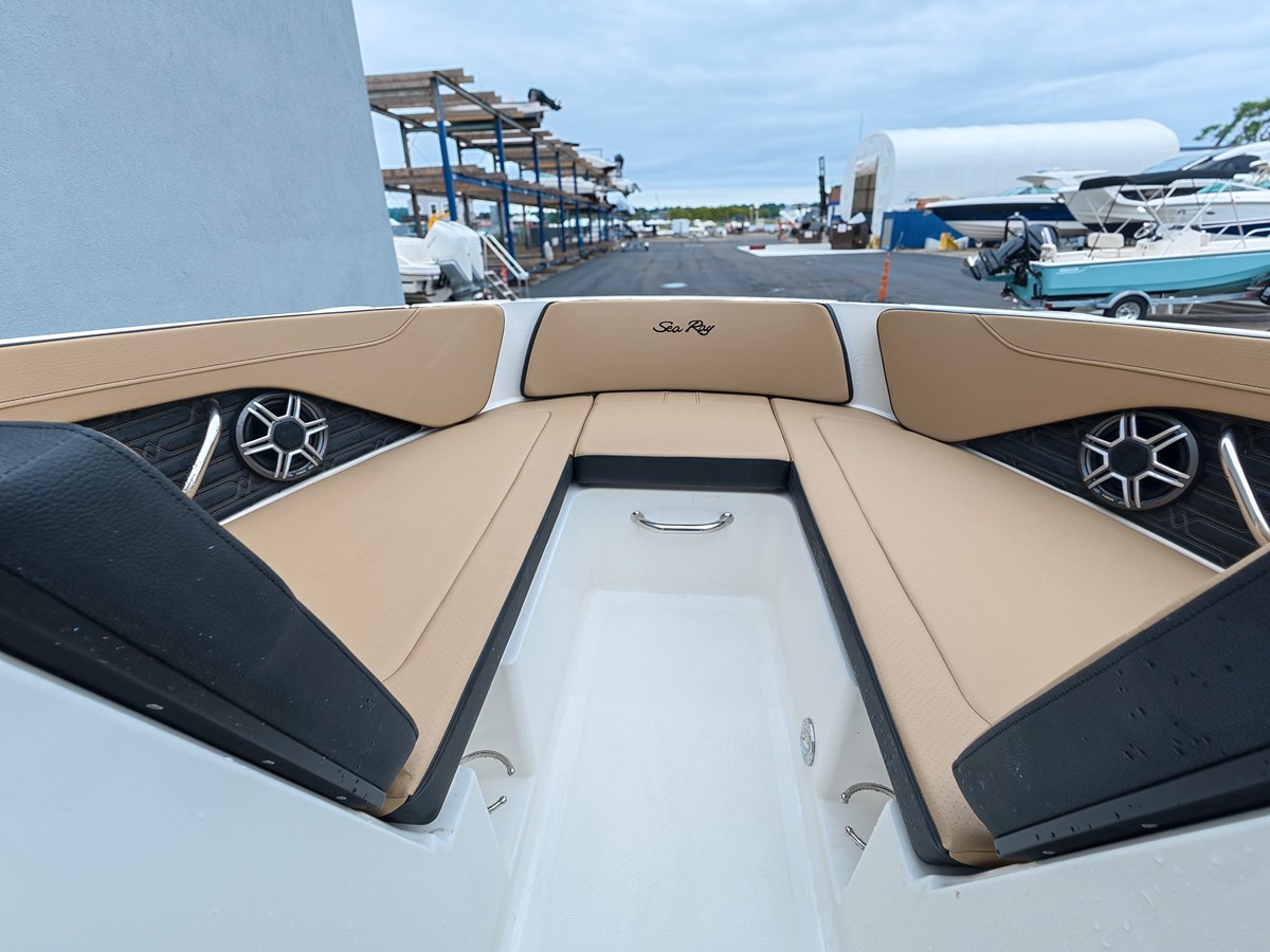 SEA RAY SPX 210 OUTBOARD, photo 19