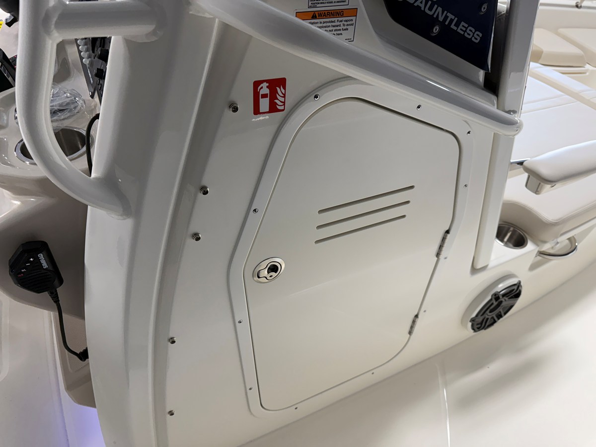 BOSTON WHALER 250 DAUNTLESS, photo 72