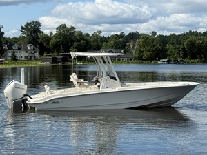 BOSTON WHALER 250 DAUNTLESS