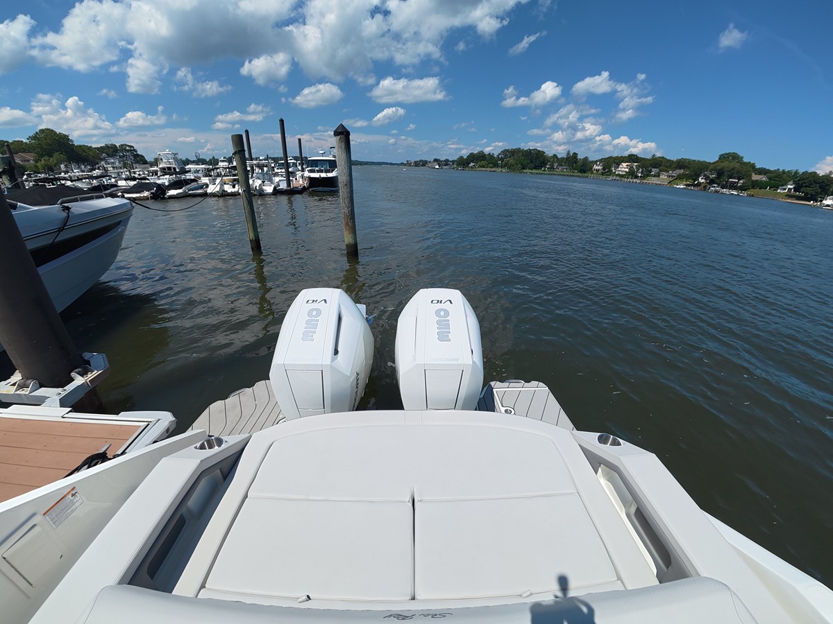 SEA RAY SLX 310 OUTBOARD, photo 13
