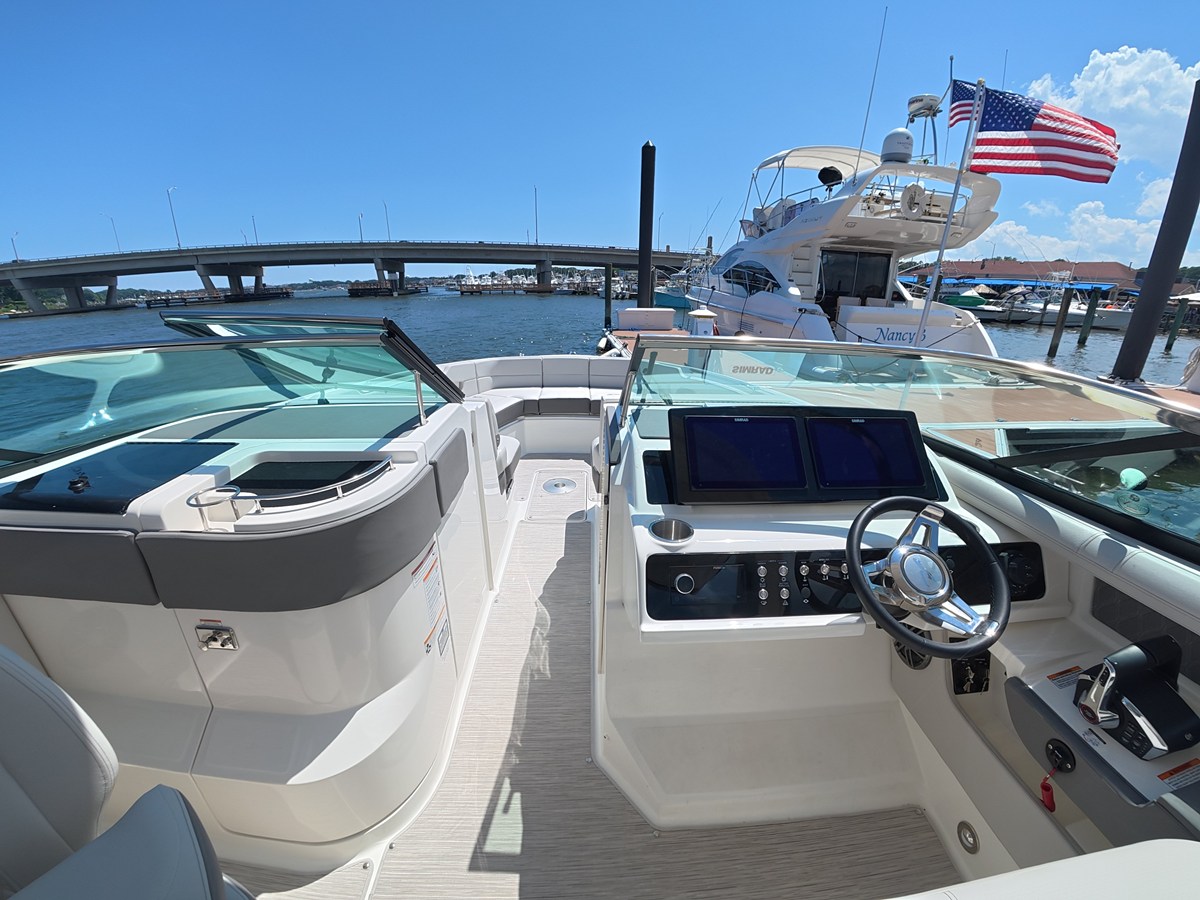 SEA RAY SLX 310 OUTBOARD, photo 27