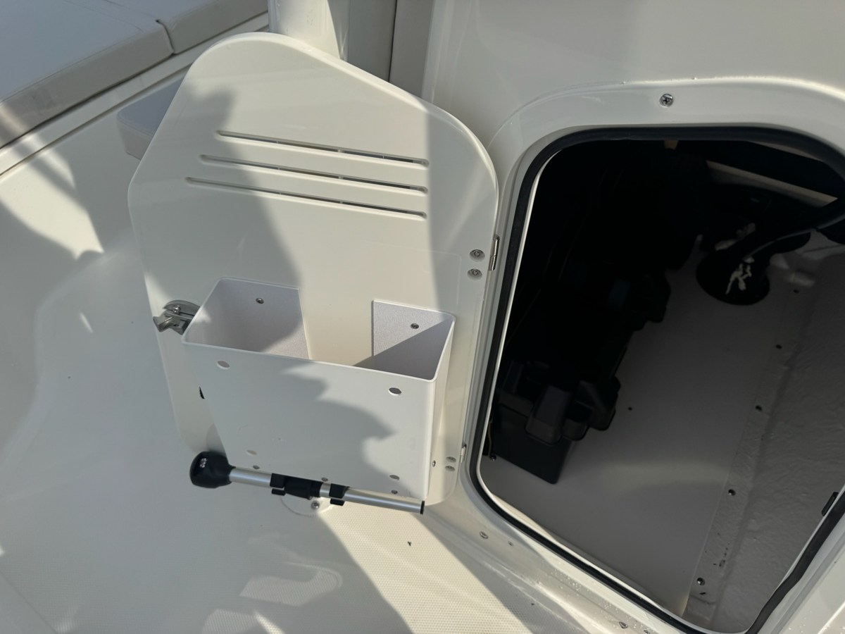 BOSTON WHALER 190 MONTAUK, photo 14