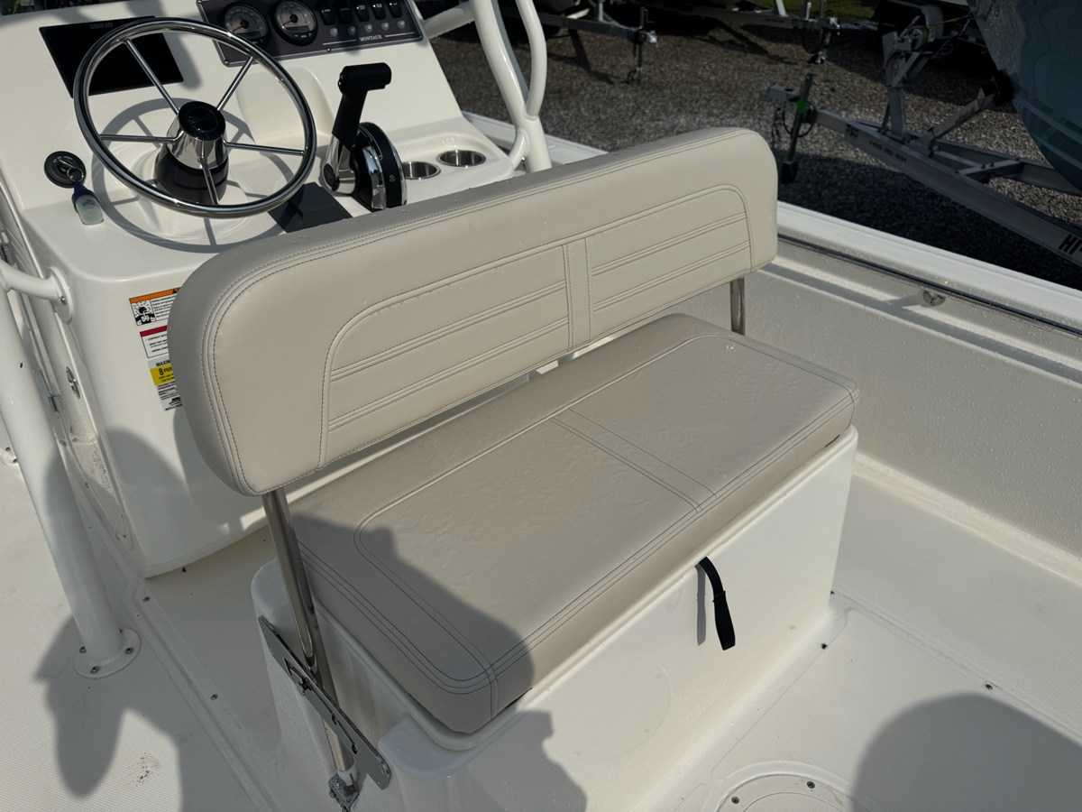 BOSTON WHALER 190 MONTAUK, photo 15