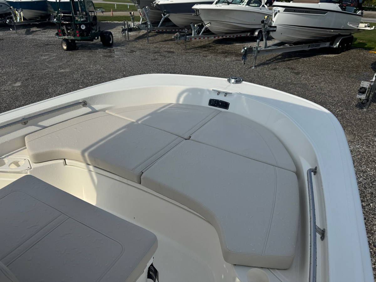 BOSTON WHALER 190 MONTAUK, photo 16