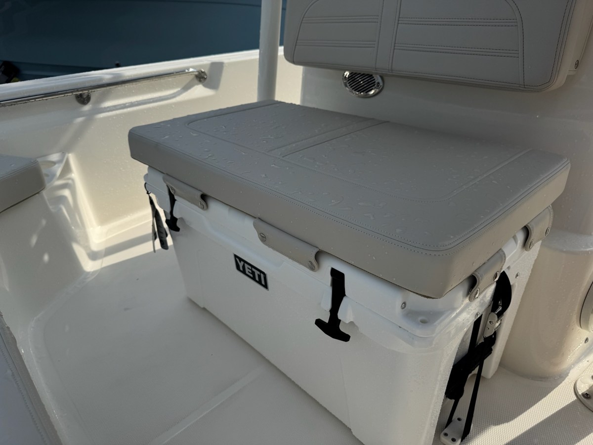 BOSTON WHALER 190 MONTAUK, photo 17