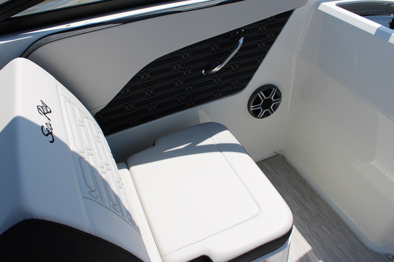 SEA RAY SPX 210 OUTBOARD, photo 16