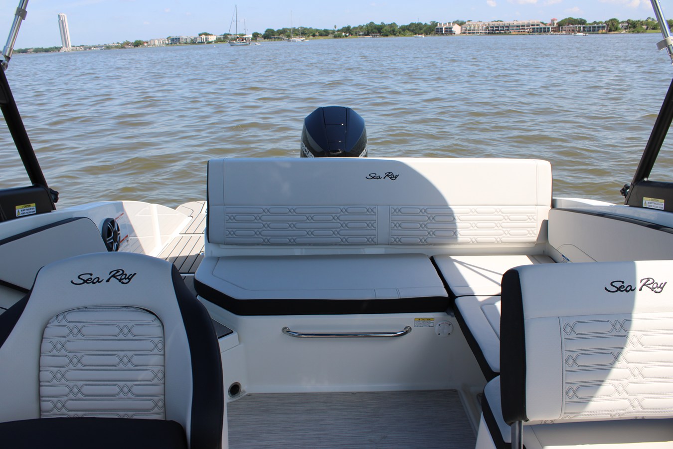 SEA RAY SPX 210 OUTBOARD, photo 20