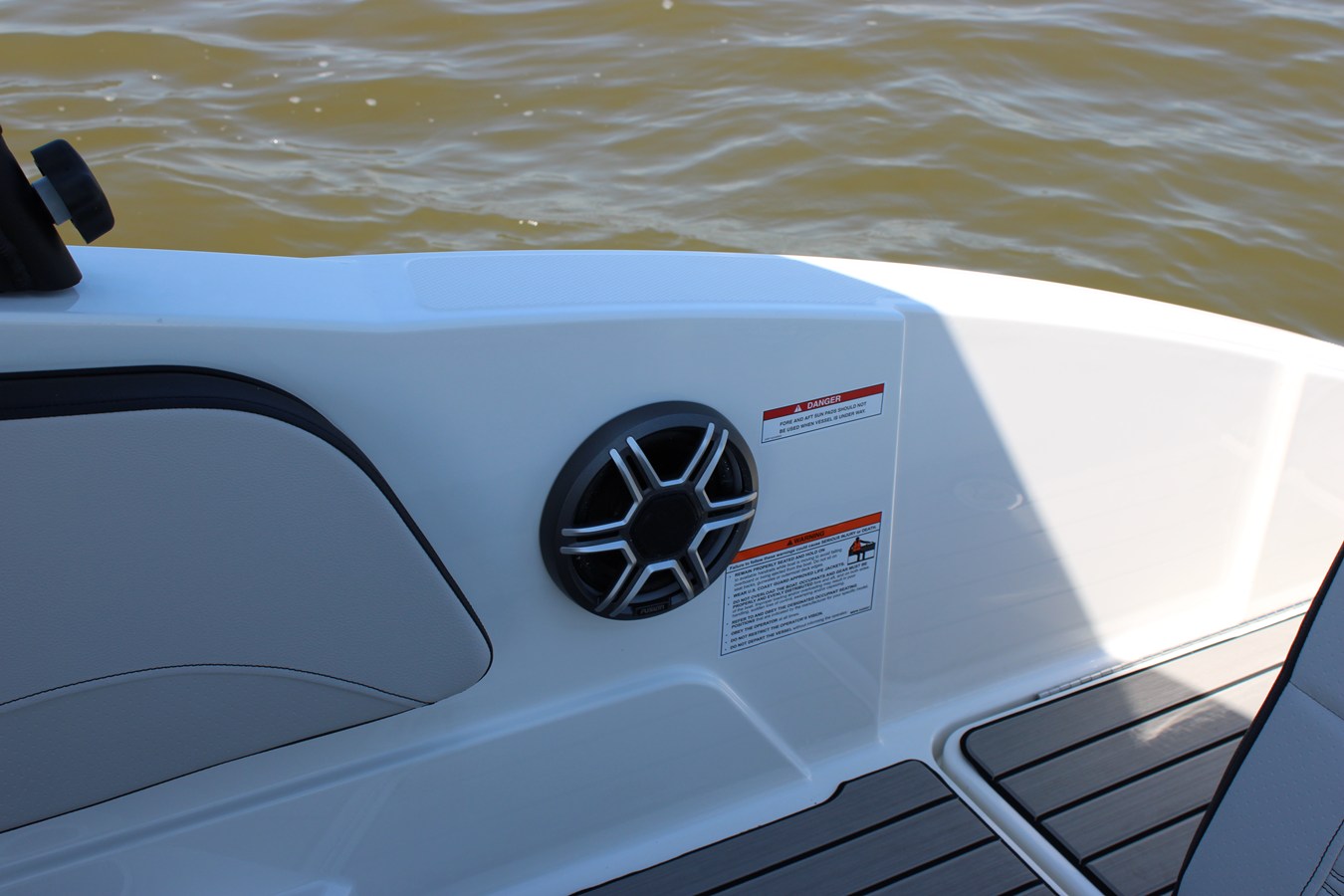 SEA RAY SPX 210 OUTBOARD, photo 23