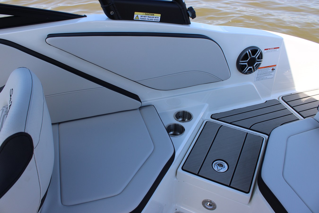 SEA RAY SPX 210 OUTBOARD, photo 27