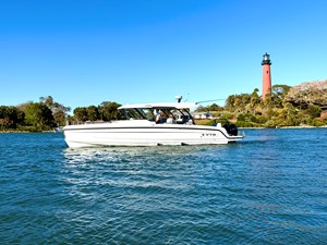 CRUISERS YACHTS 38 VTR 486325