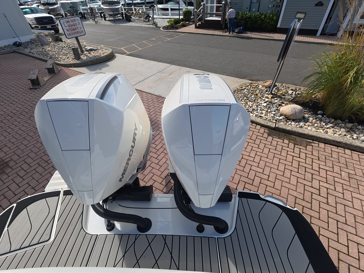 SEA RAY SLX 280 OUTBOARD, photo 3