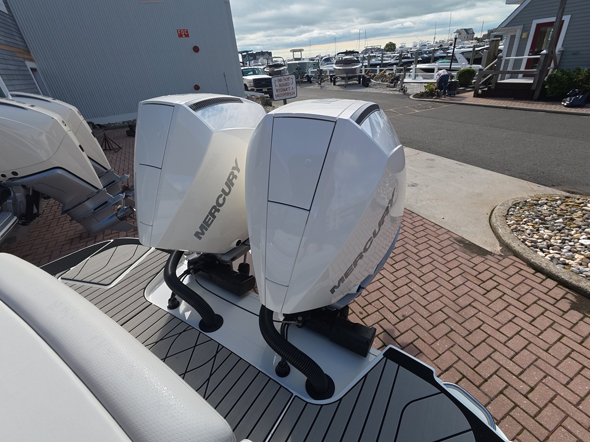 SEA RAY SLX 280 OUTBOARD, photo 4