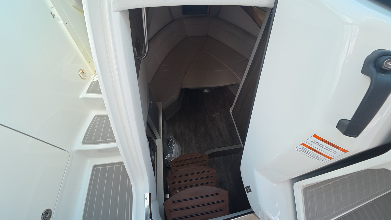 SEA RAY SUNDANCER 320 OUTBOARD, photo 21