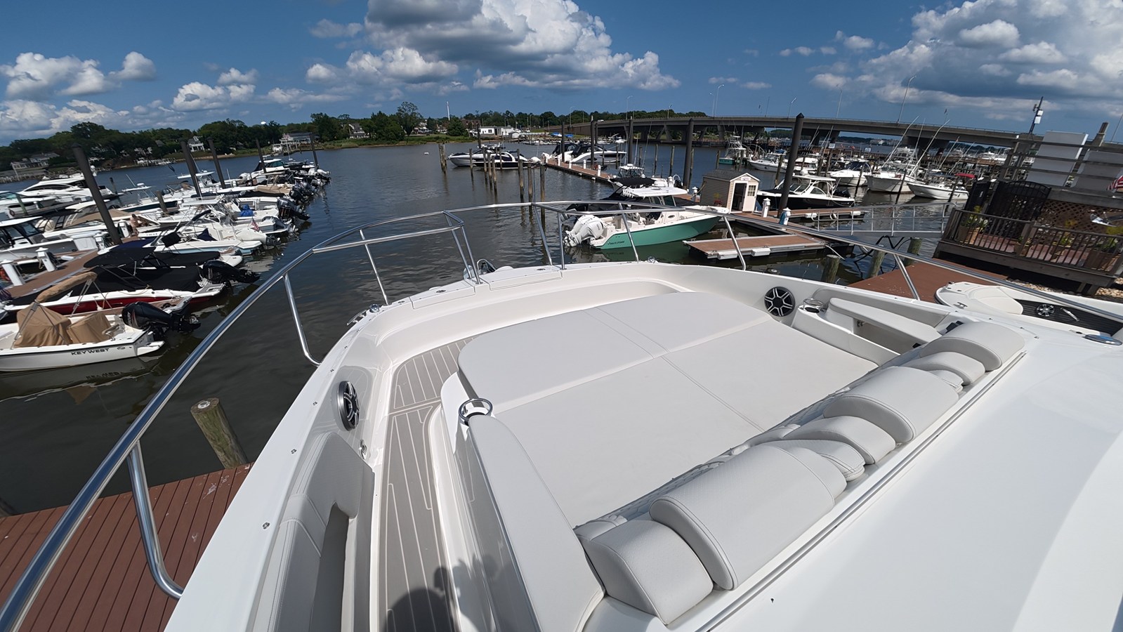SEA RAY SUNDANCER 320 OUTBOARD, photo 28