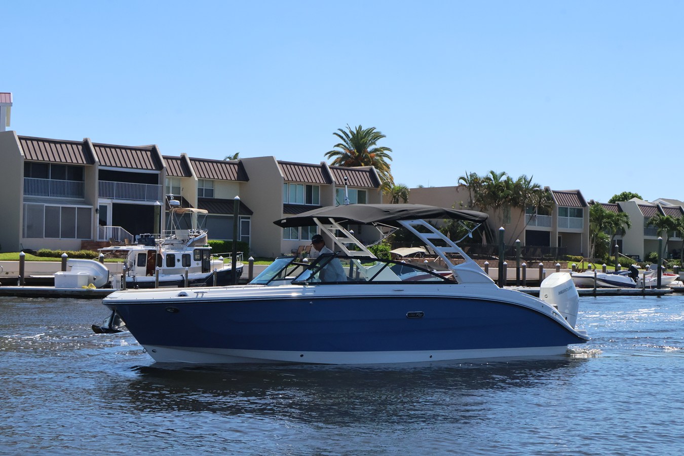 SEA RAY SDX 270 OUTBOARD, photo 11
