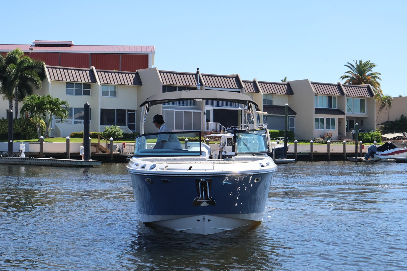 SEA RAY SDX 270 OUTBOARD, photo 12