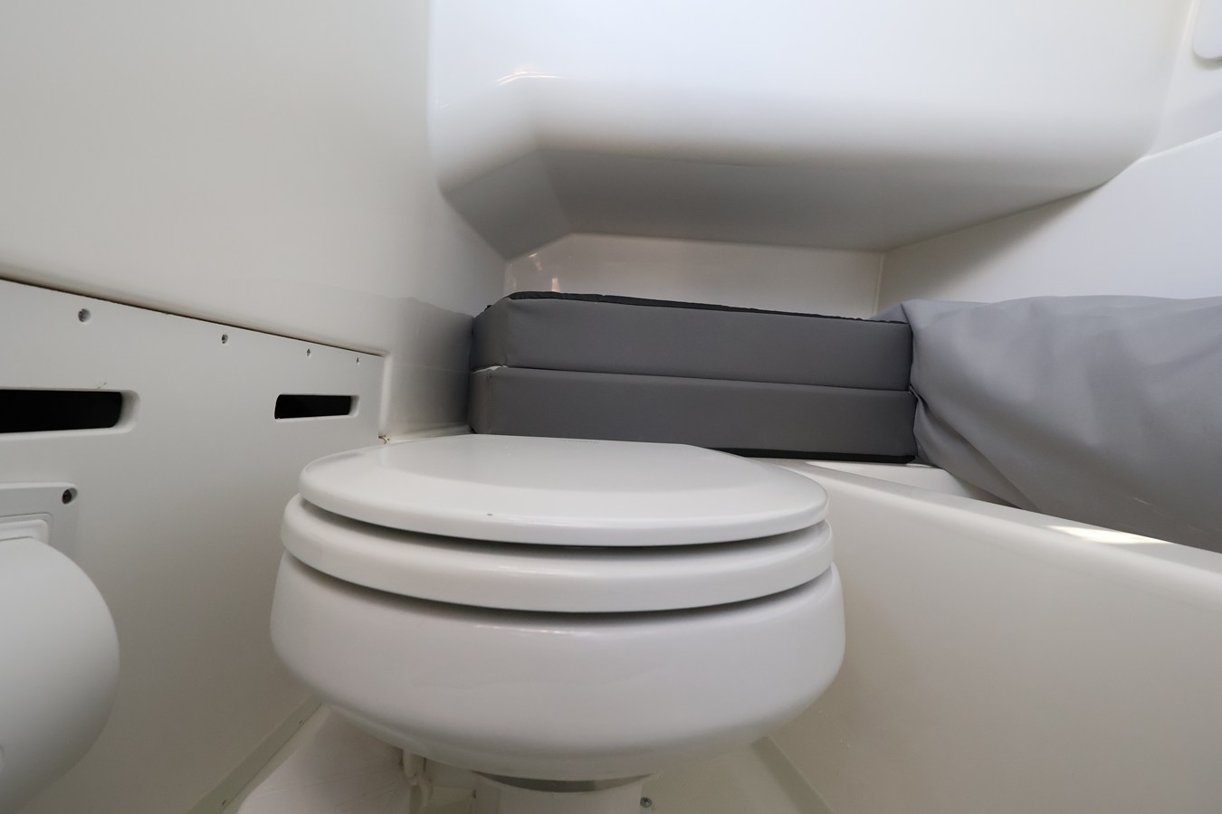 SEA RAY SDX 270 OUTBOARD, photo 31