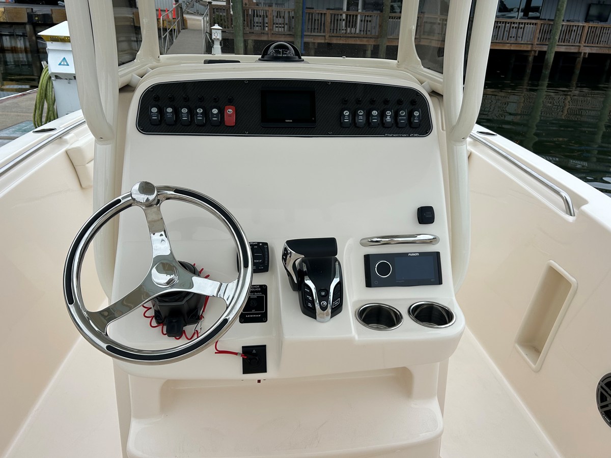 GRADY-WHITE FISHERMAN 236, photo 23