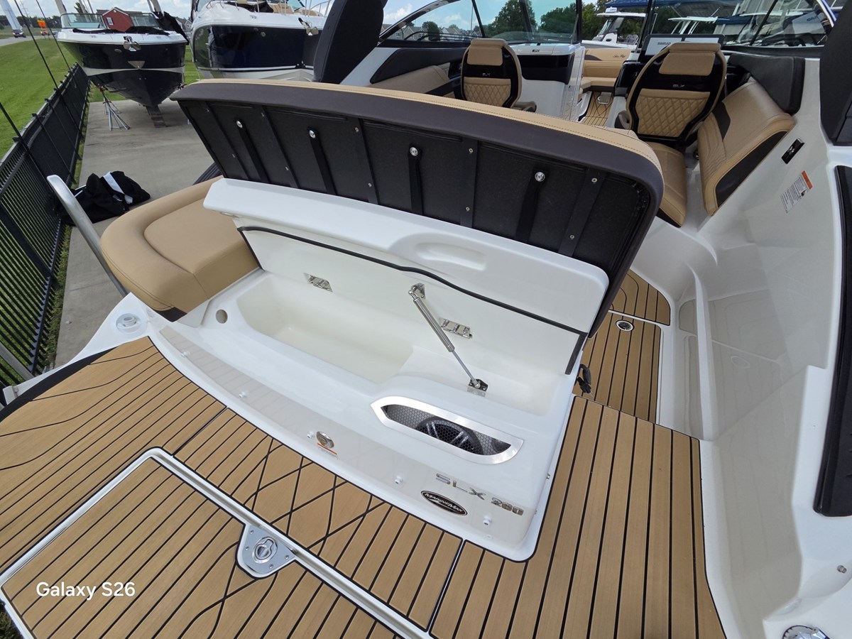 SEA RAY SLX 260, photo 18