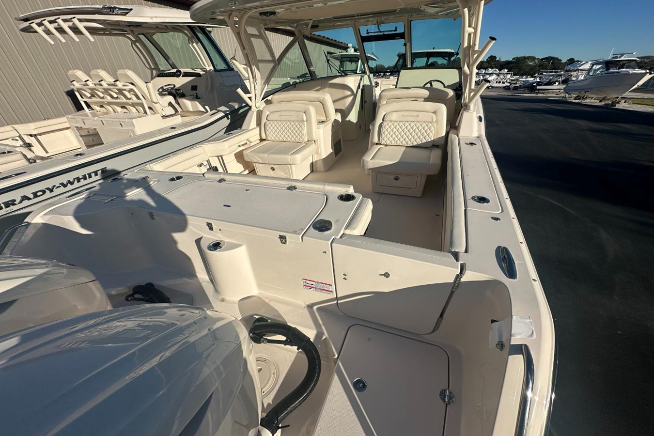 GRADY-WHITE FREEDOM 325, photo 4