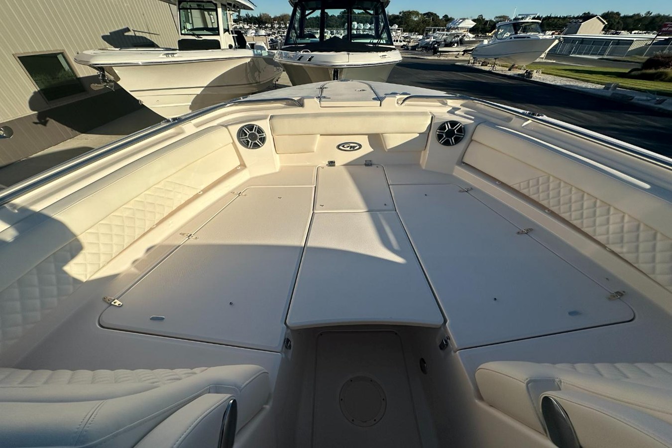 GRADY-WHITE FREEDOM 325, photo 20