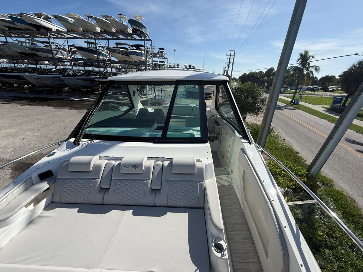 SEA RAY SUNDANCER 320 OUTBOARD, photo 7