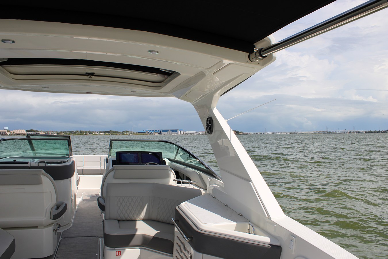 SEA RAY SLX 310 OUTBOARD, photo 10
