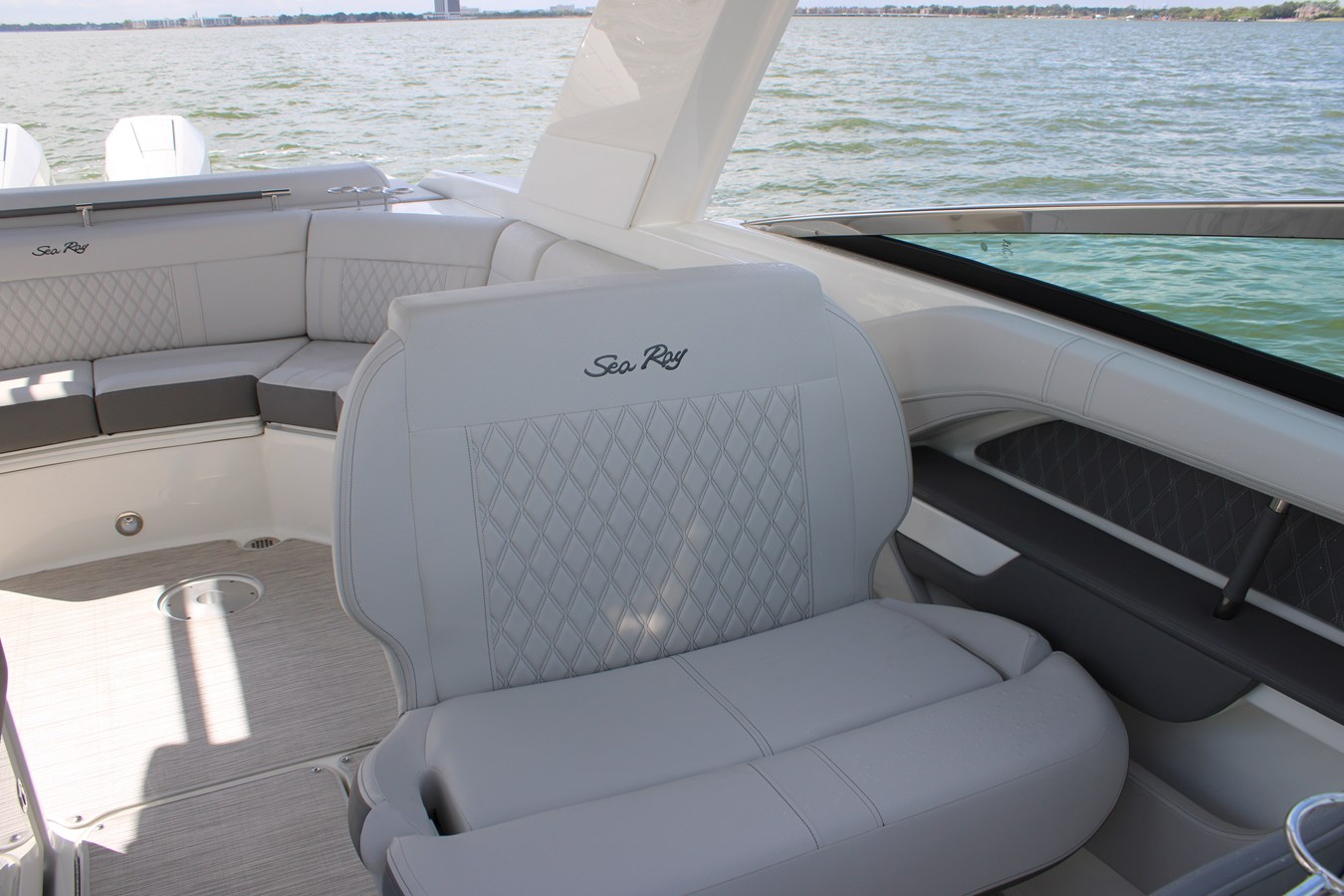 SEA RAY SLX 310 OUTBOARD, photo 27