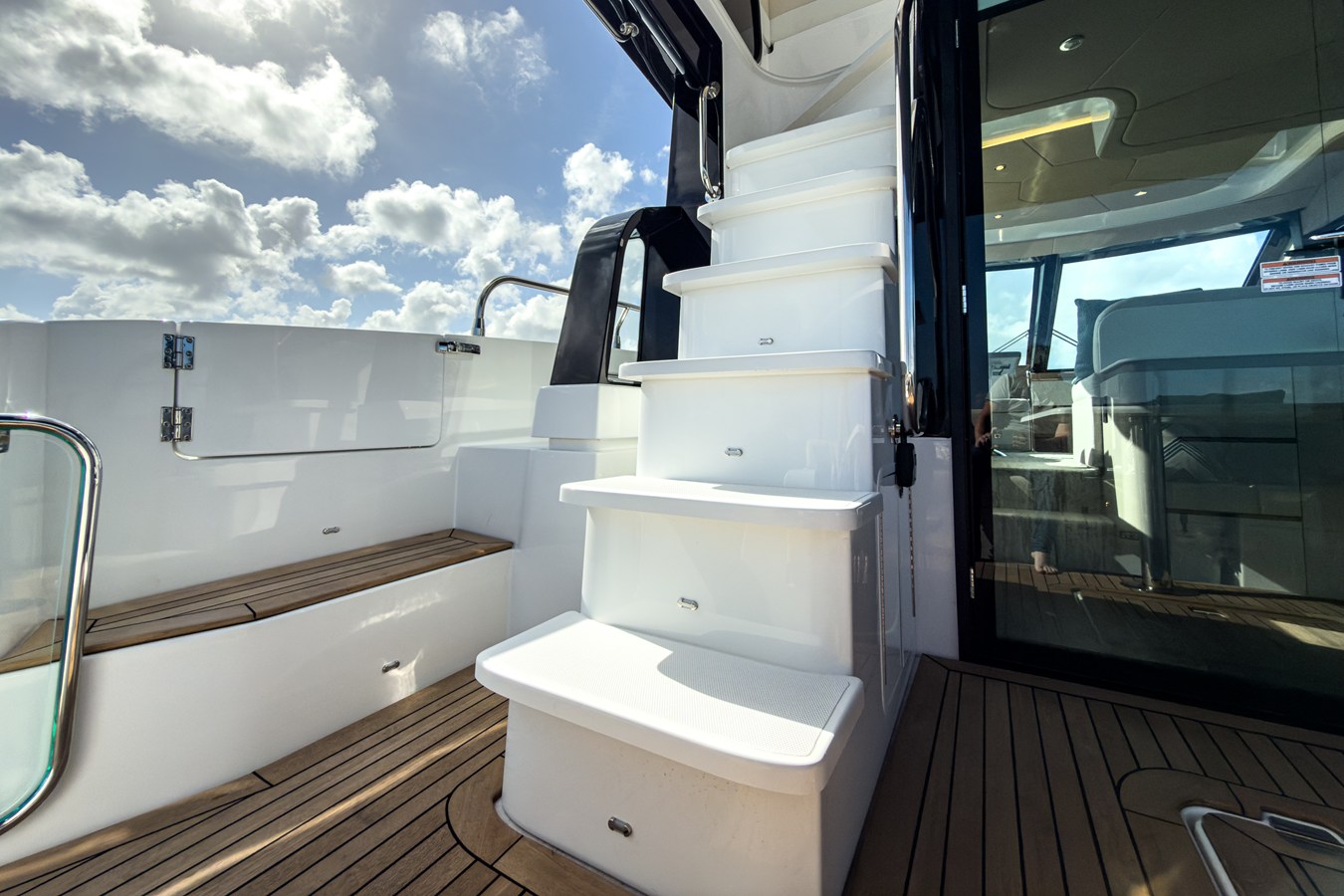 CRUISERS YACHTS 50 FLY, photo 69