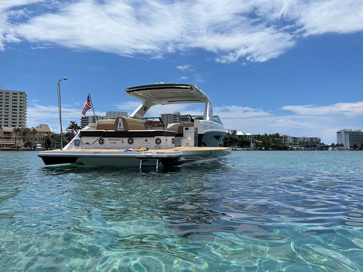 Sea Ray SLX 400 — 2023 Sea Ray SLX 400 — photo 3