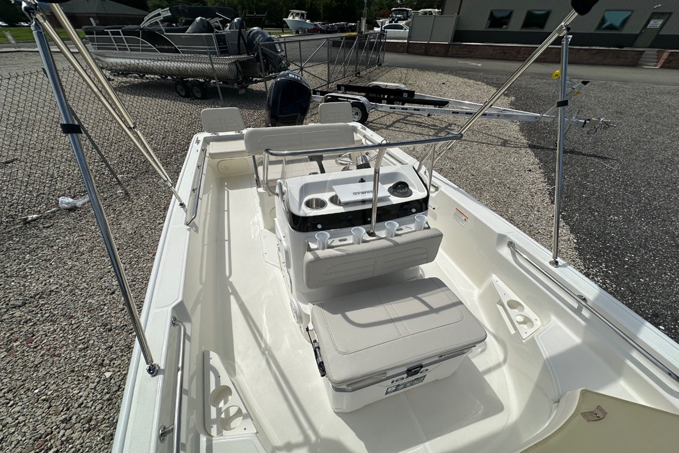 BOSTON WHALER 170 MONTAUK, photo 13