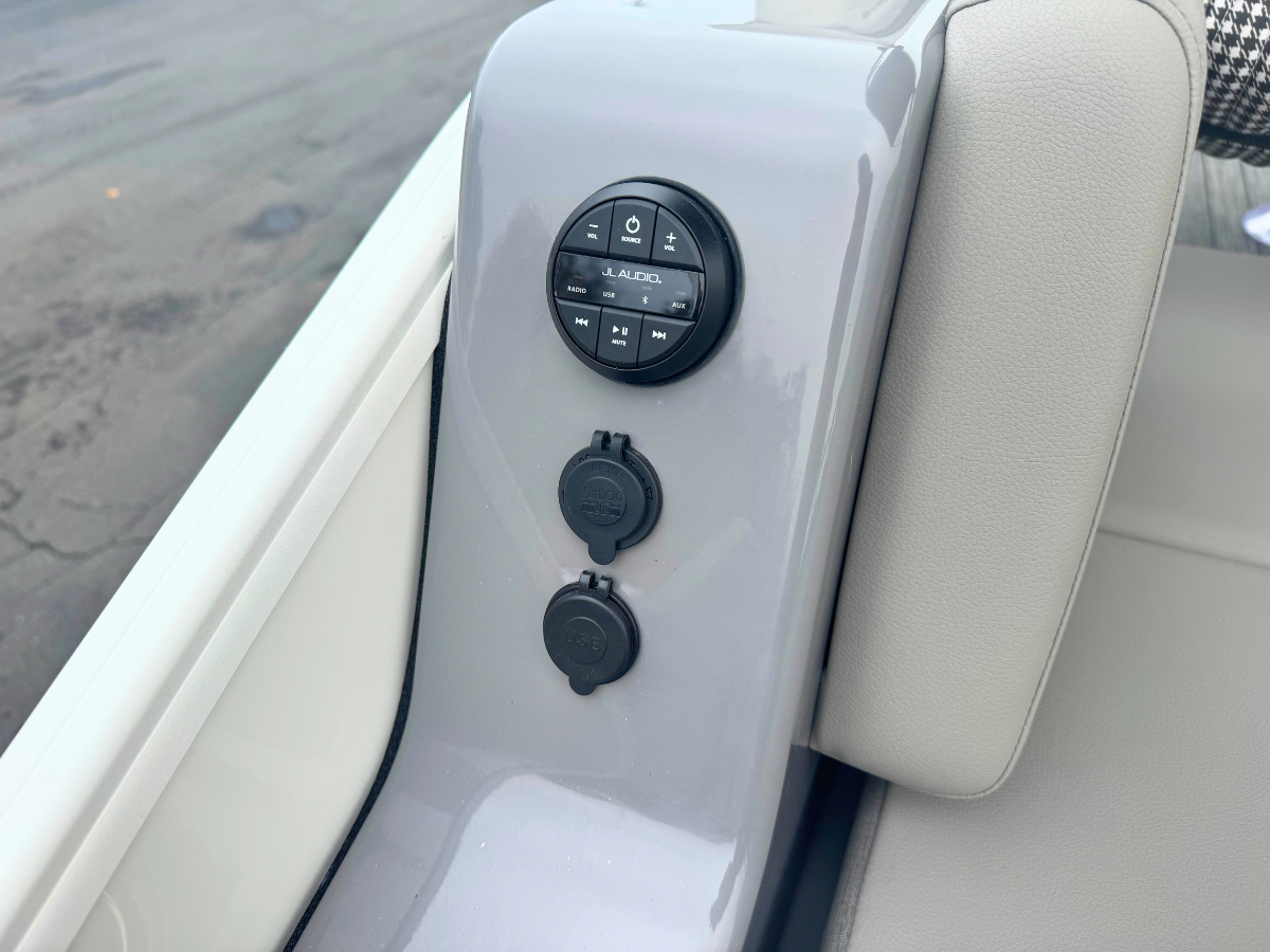 HARRIS GRAND MARINER 250, photo 10