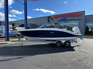 SEA RAY SPX 210 OUTBOARD