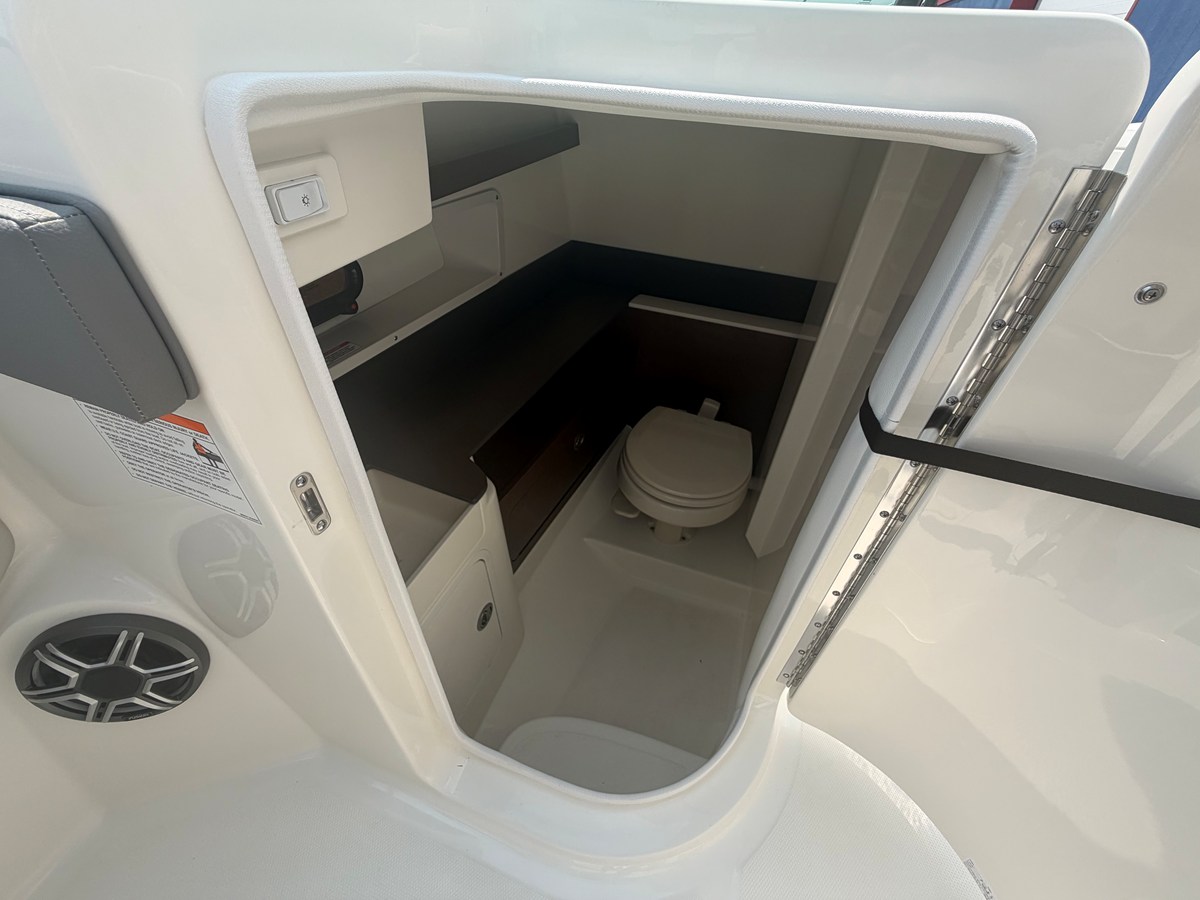 SEA RAY SDX 290, photo 11