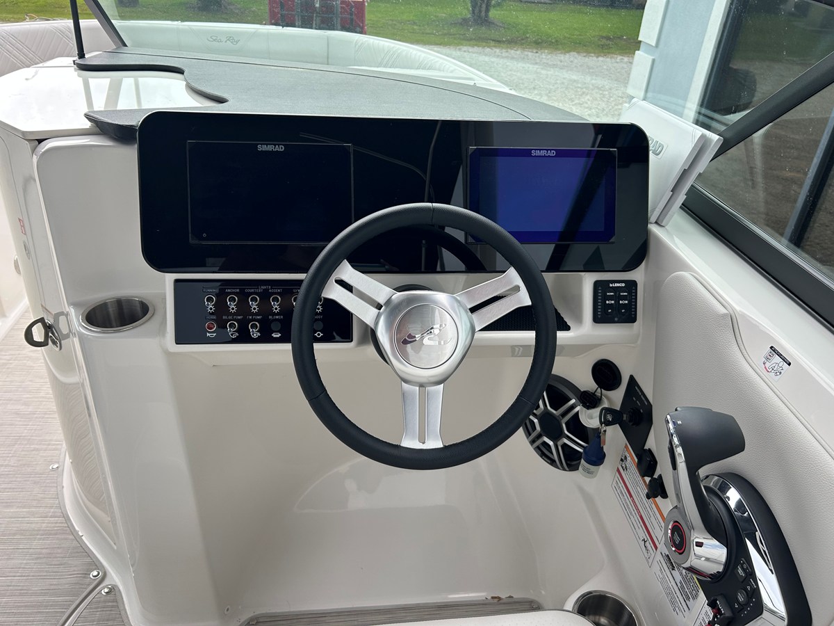 SEA RAY SDX 250 OUTBOARD, photo 16