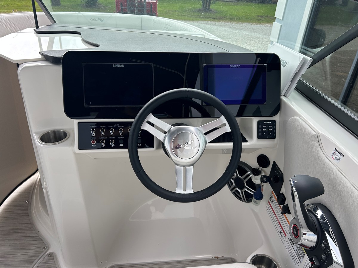 SEA RAY SDX 250 OUTBOARD, photo 17