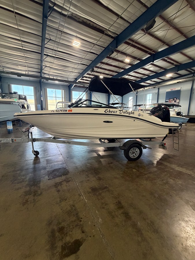 Sea Ray 190 SPX OB — 2018 Sea Ray 190 SPX OB — photo 4